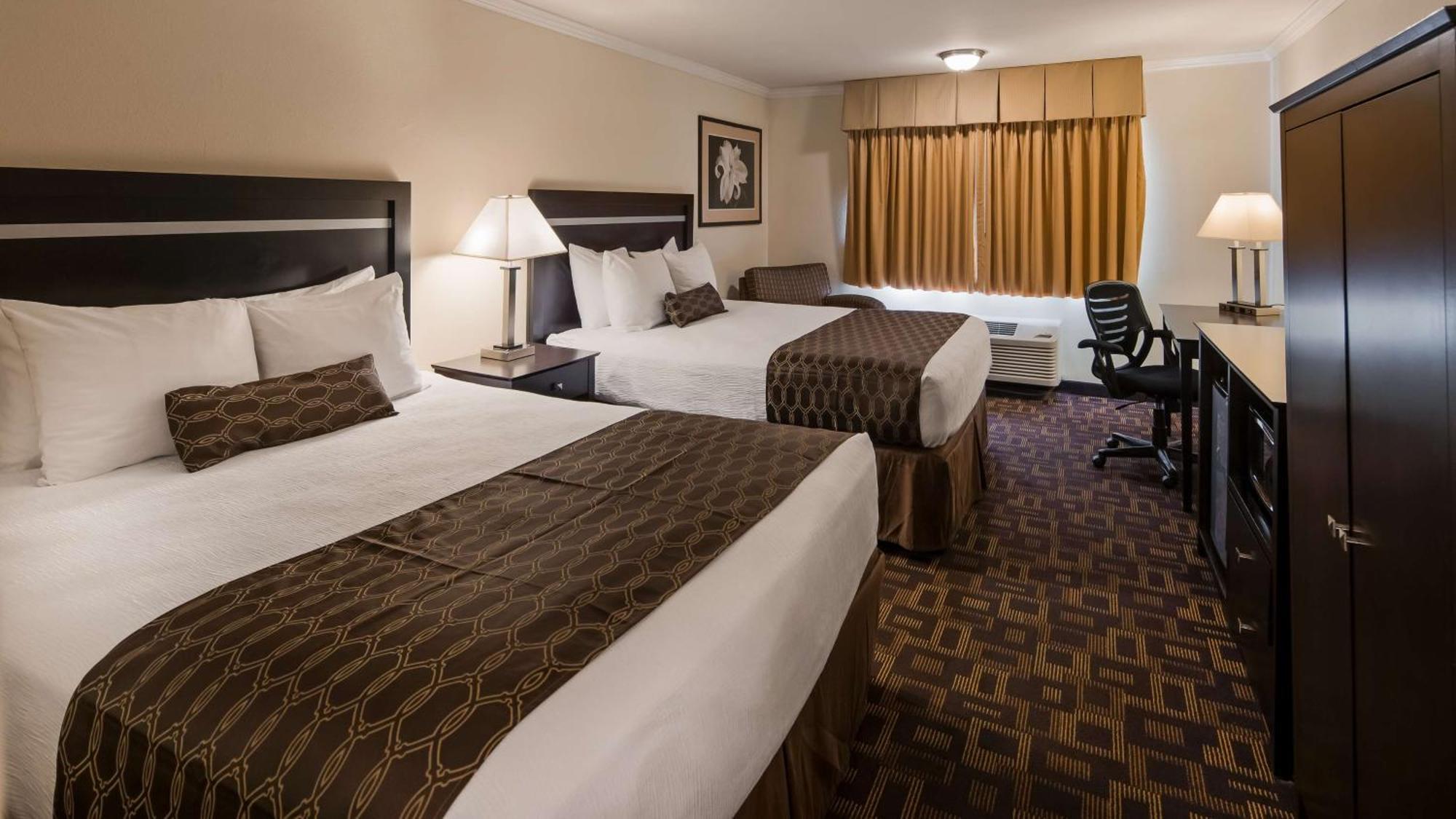 Best Western Plus Inn Of Hayward Exterior foto